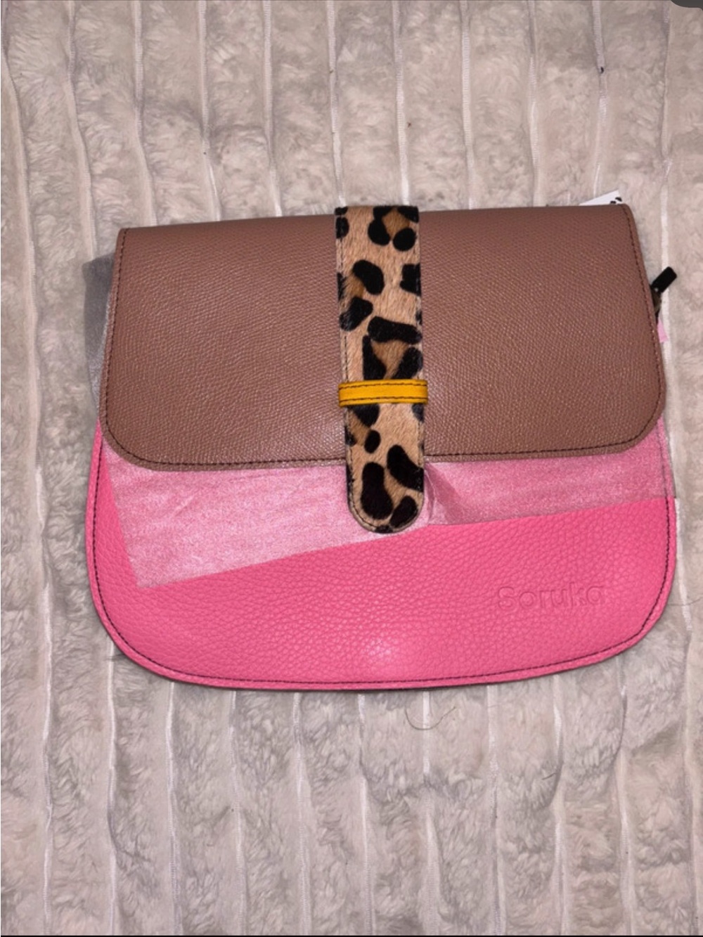 Soruka Ona reversible loop crossbody